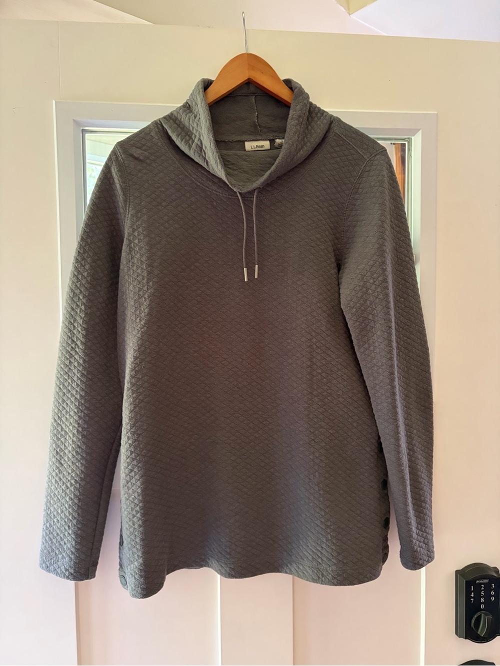 L.L. Bean Quilted Hooded Pullover in Gray